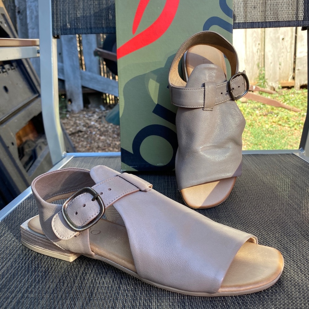 Bueno Ava Grey